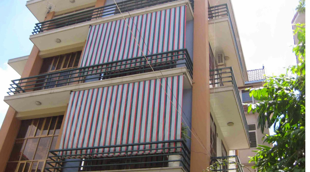 Mái che thả tự cuốn